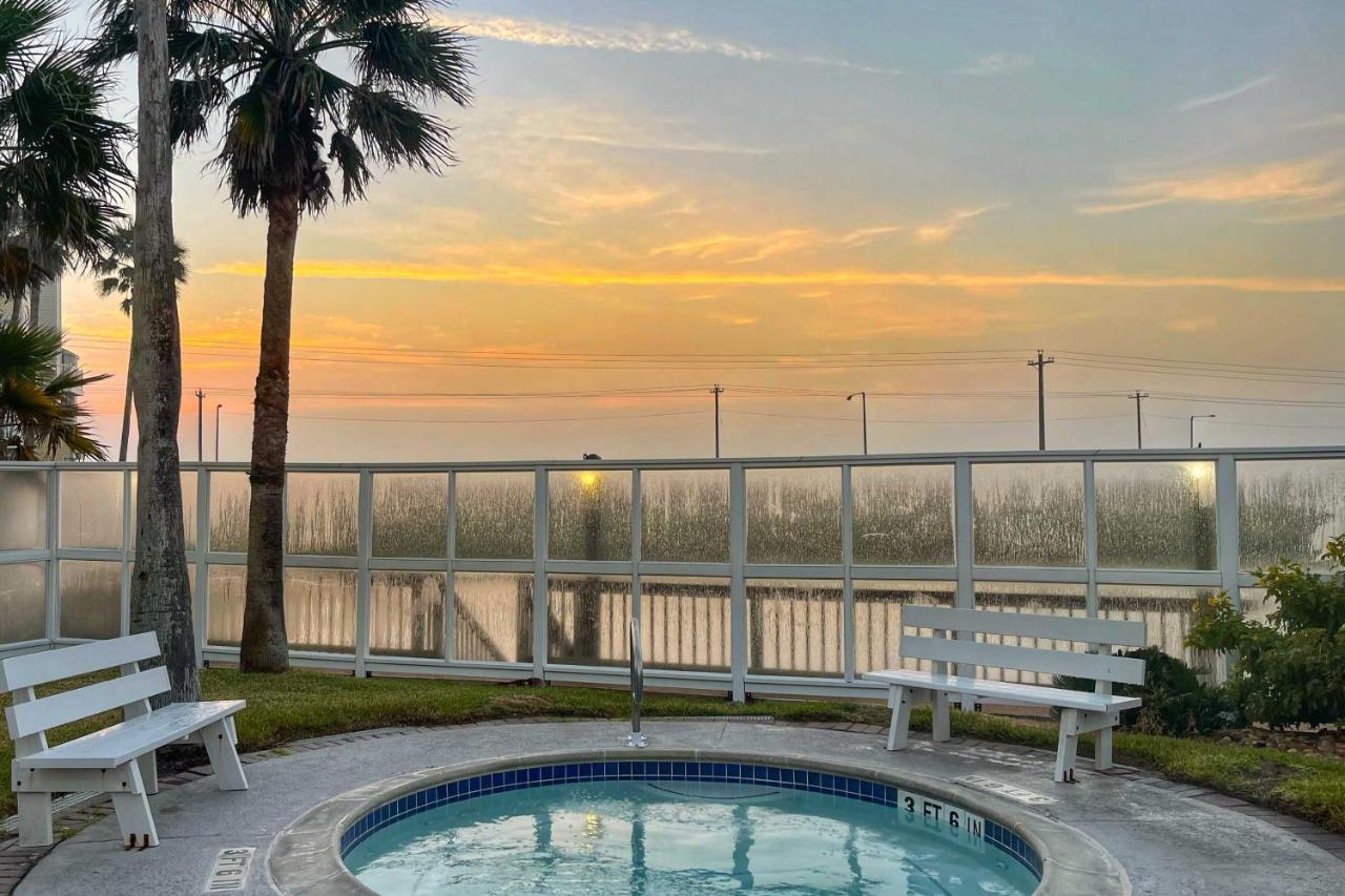 Corpus Christi Resort Condo - Walk To Beach! Exteriör bild